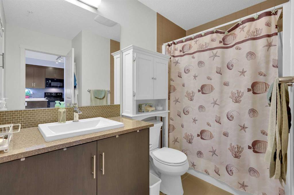 25 Auburn Meadows Avenue 319 Property Photo 25