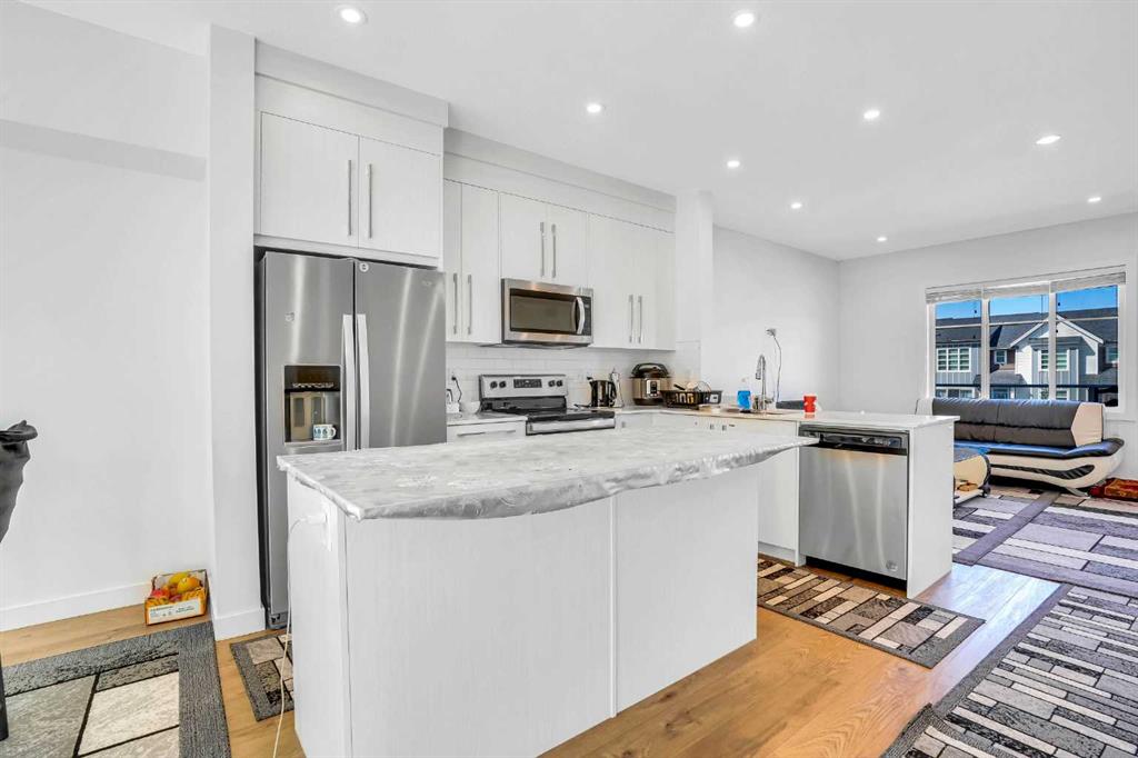 124 Savanna Street Property Photo 4
