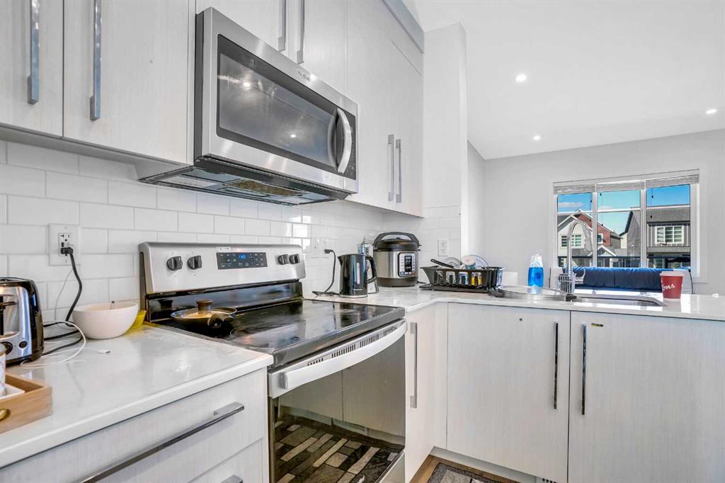 124 Savanna Street Property Photo 9