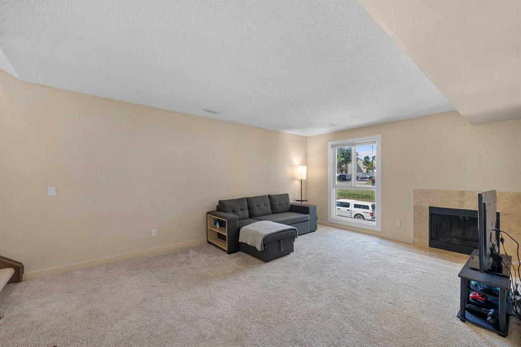 13104 Elbow Drive 101 Property Photo 6