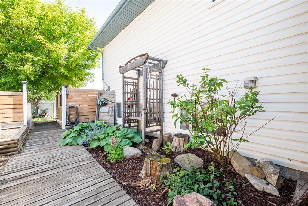 7601 Michaelis Boulevard Property Photo 30