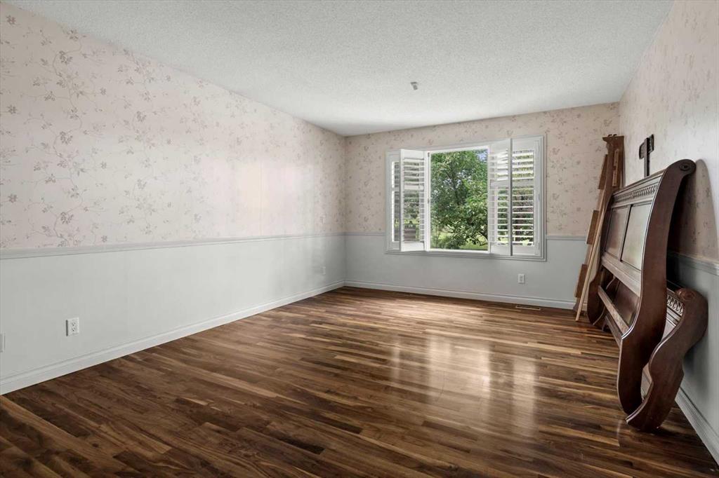 6 Douglasbank Drive Property Photo 18