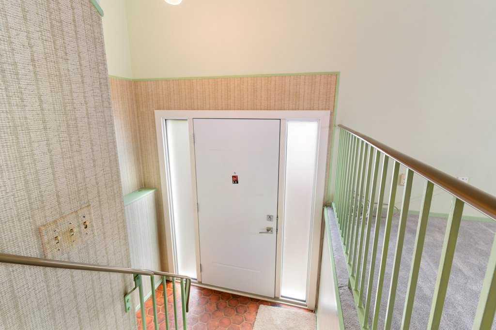 2015 2 Avenue 1 Property Photo 2