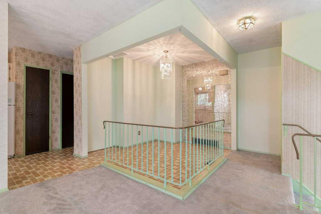 2015 2 Avenue 1 Property Photo 9