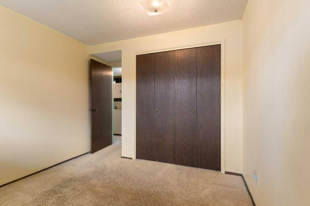 2015 2 Avenue 1 Property Photo 19