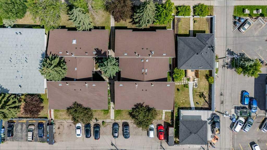 2015 2 Avenue 1 Property Photo 32