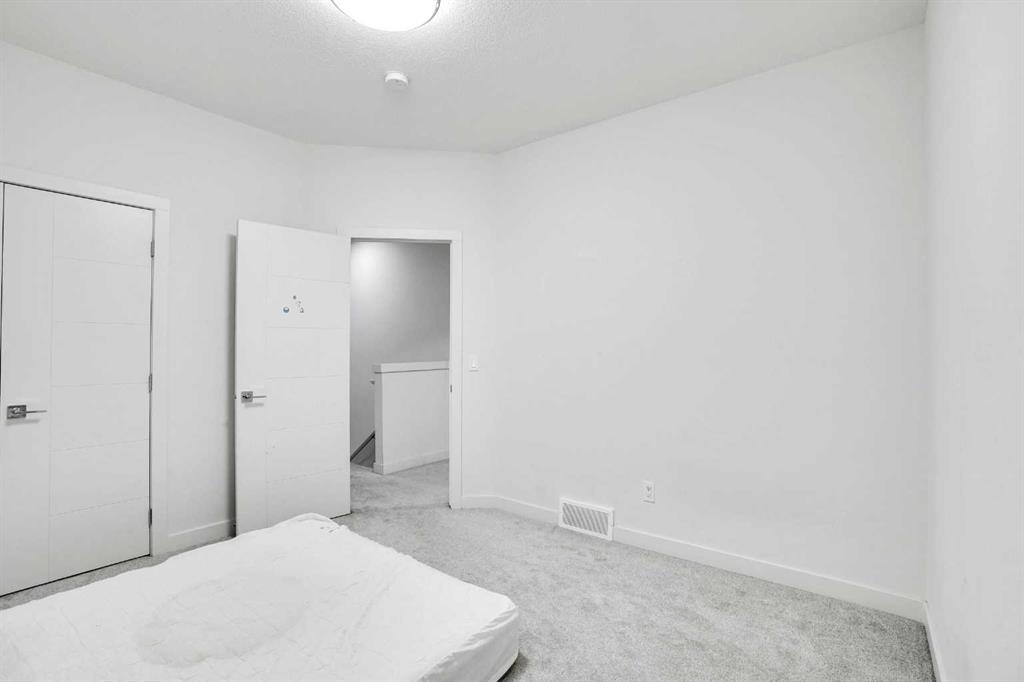 89 Saddlestone Drive Property Photo 34