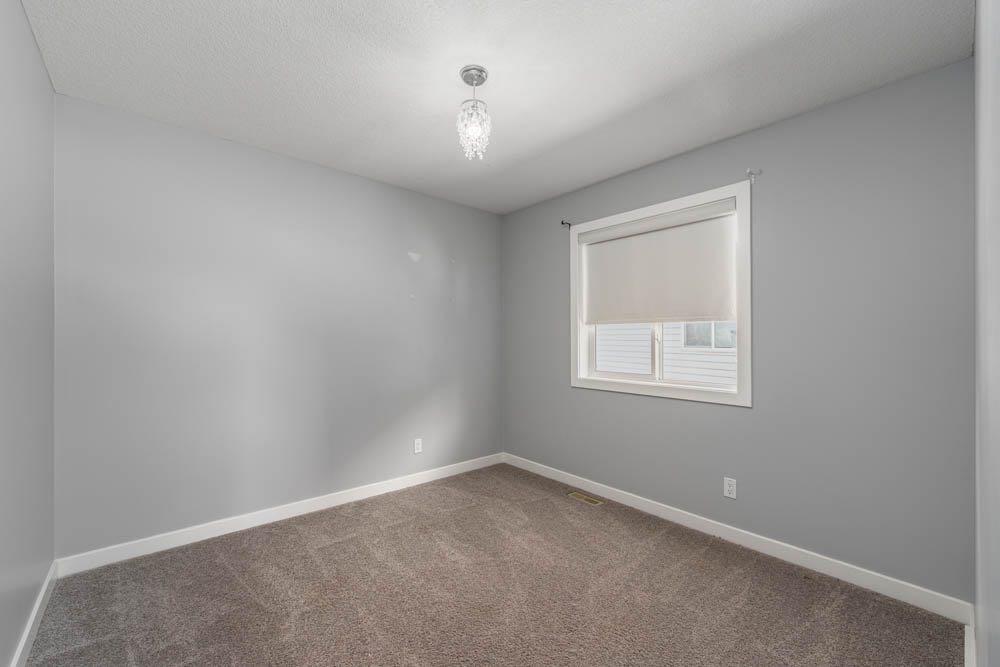 334c Silvergrove Place Property Photo 16