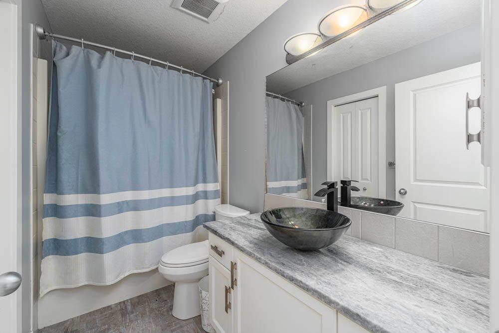 334c Silvergrove Place Property Photo 18