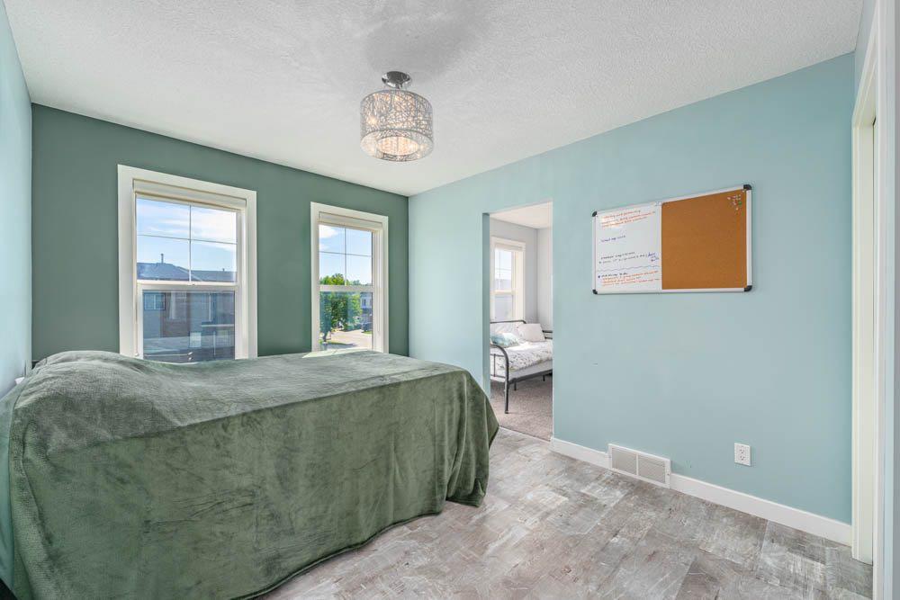 334c Silvergrove Place Property Photo 19