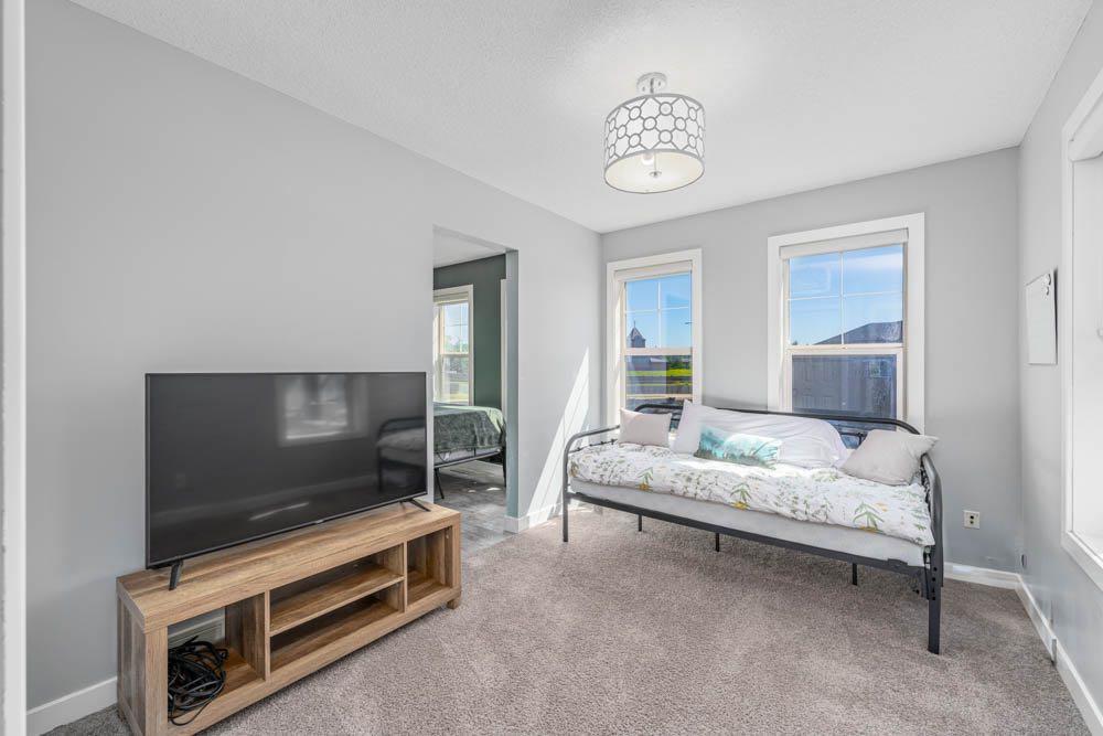 334c Silvergrove Place Property Photo 20