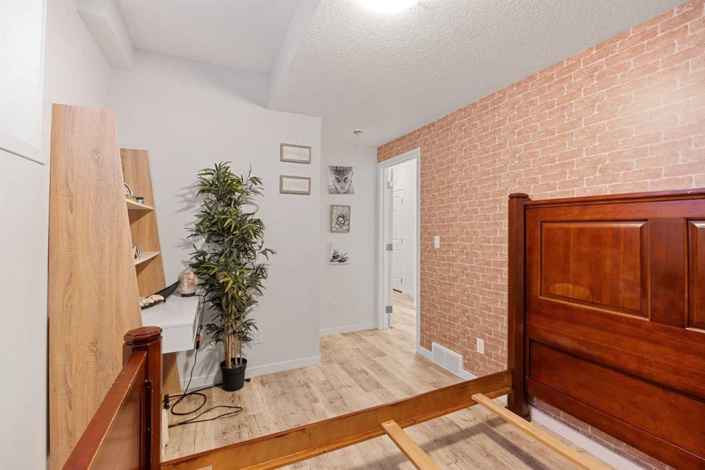 140 Seton Terrace Property Photo 46