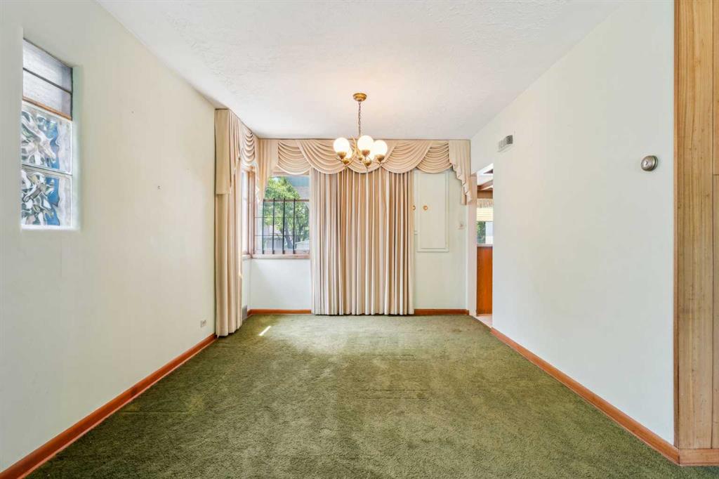 3039 26 Street Property Photo 10