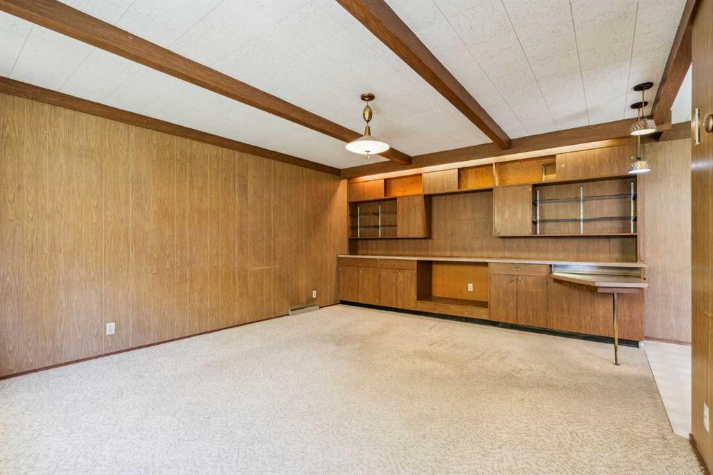 3039 26 Street Property Photo 13