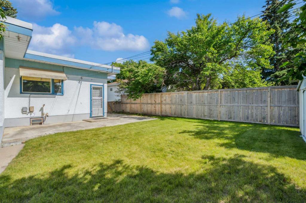 3039 26 Street Property Photo 33