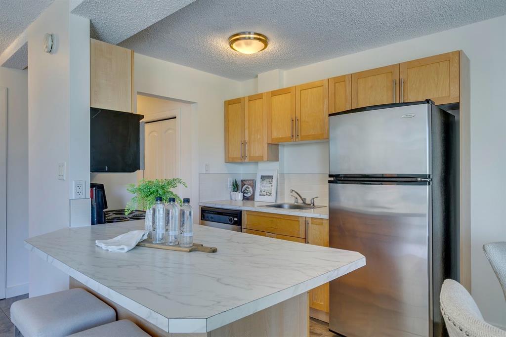 620 15 Avenue 304 Property Photo 9