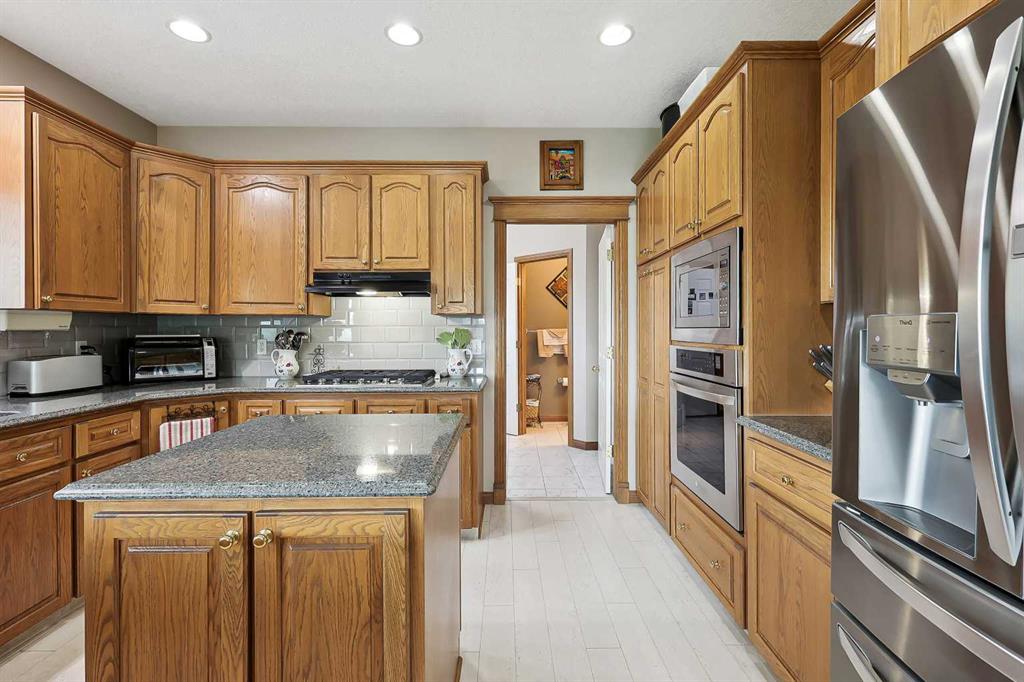220 Country Lane Drive Property Photo 19