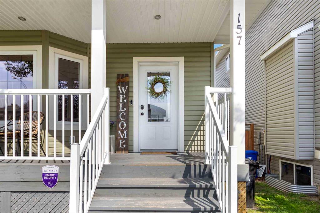 157 Juniper Street Property Photo 2