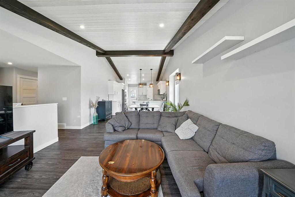 5 Mackenzie Avenue Property Photo 10