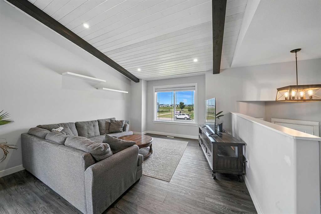 5 Mackenzie Avenue Property Photo 12