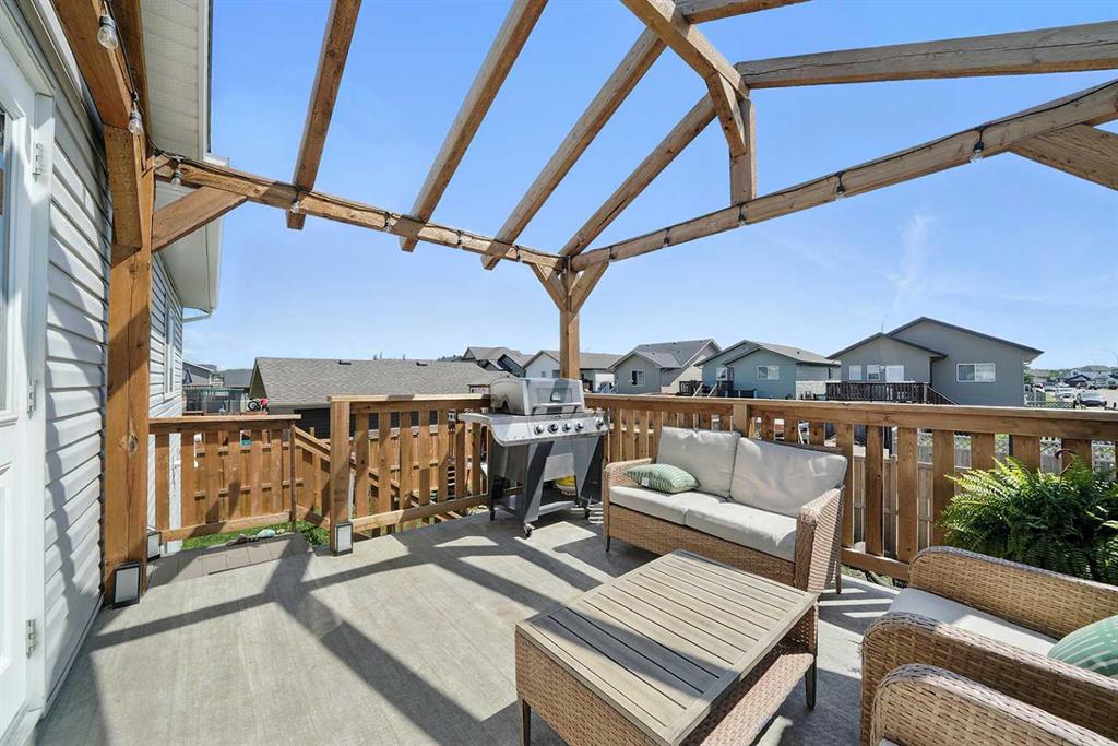 5 Mackenzie Avenue Property Photo 24