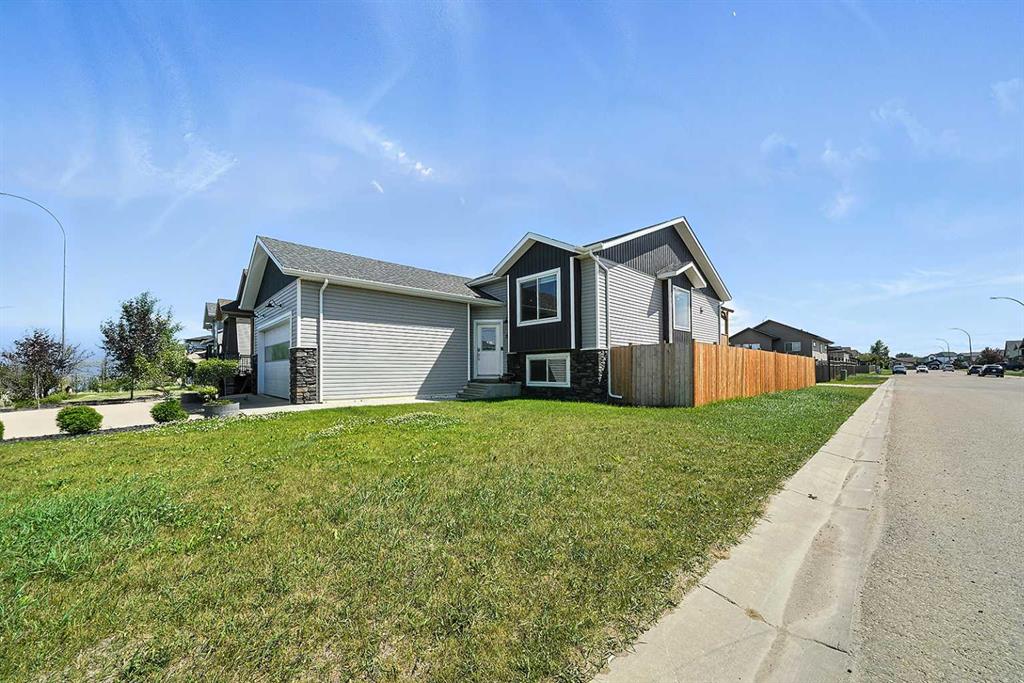 5 Mackenzie Avenue Property Photo 31