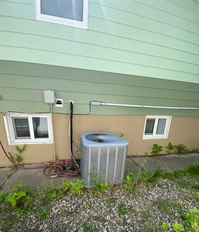 1036 12b Street Property Photo 4
