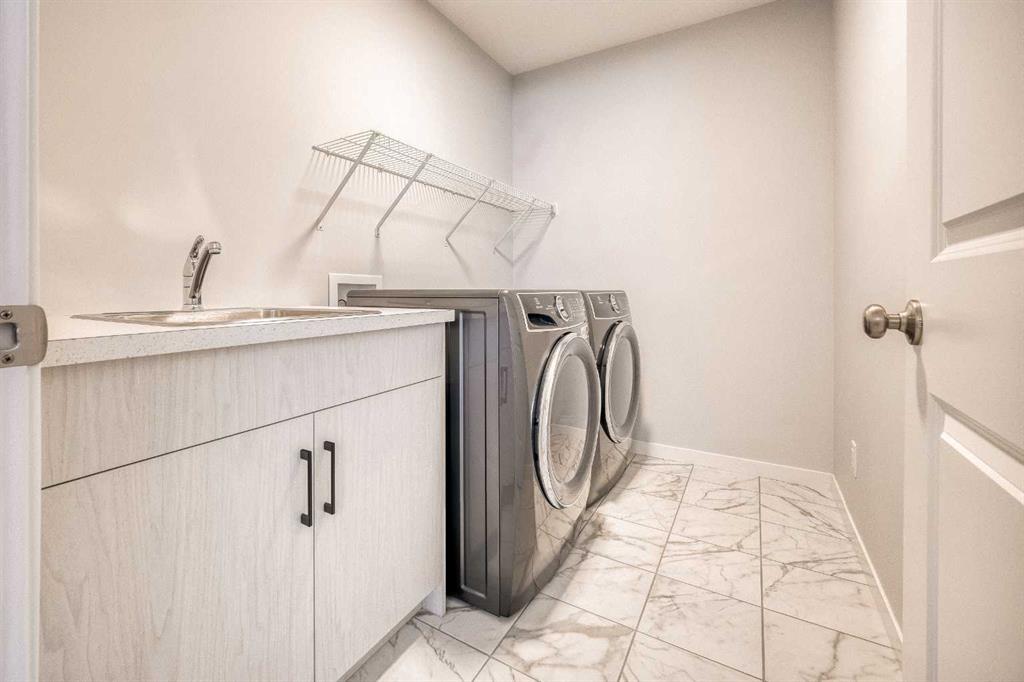 156 Ambleside Crescent Property Photo 21
