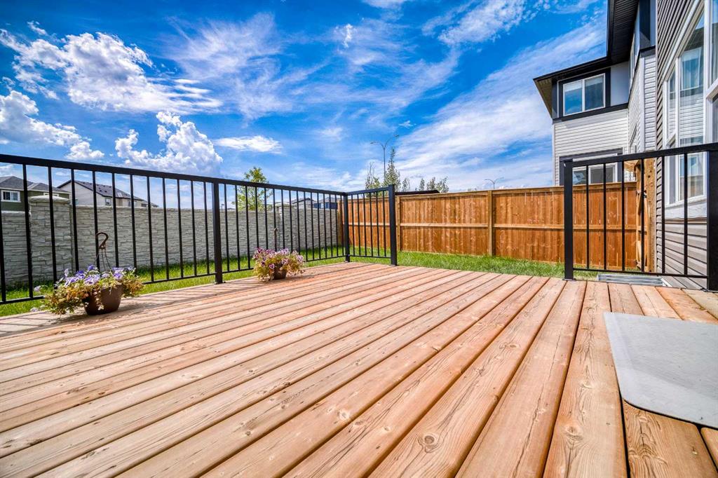 156 Ambleside Crescent Property Photo 31