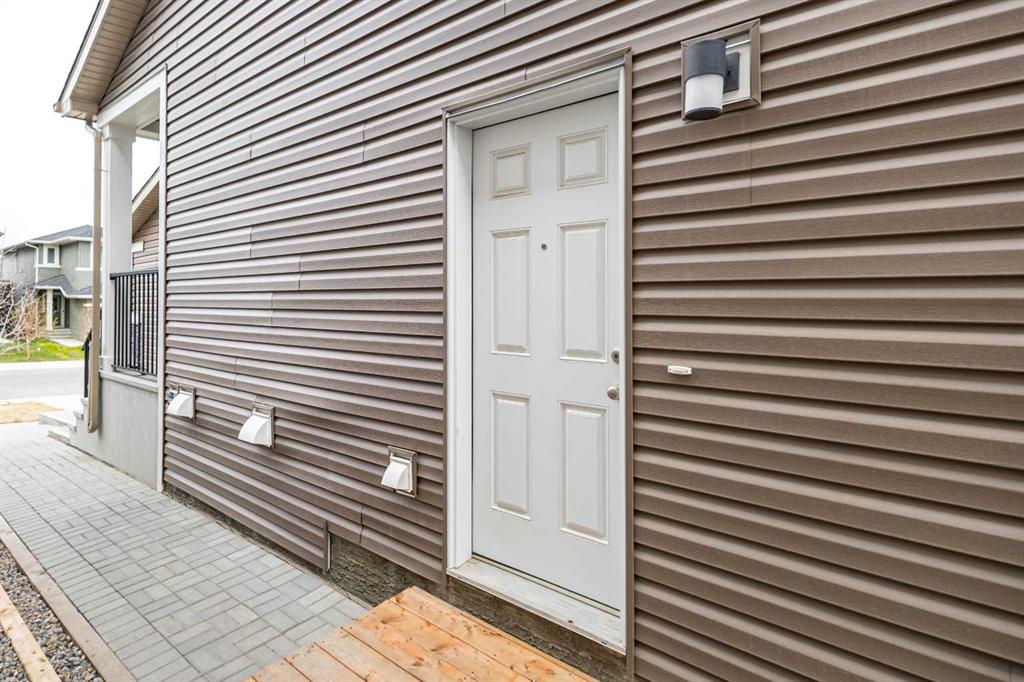 156 Ambleside Crescent Property Photo 35