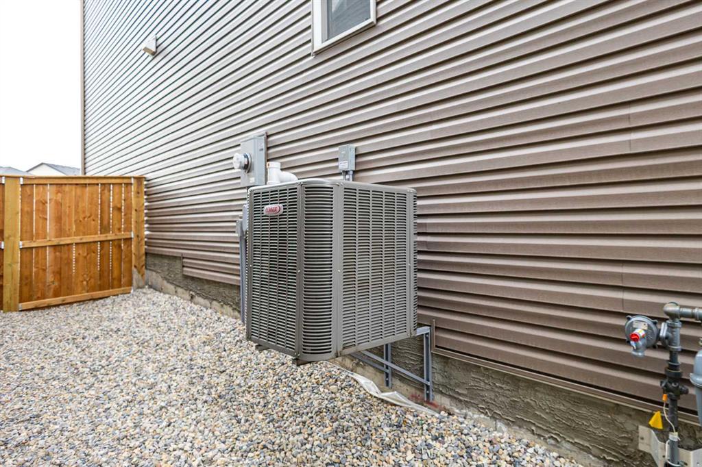 156 Ambleside Crescent Property Photo 36