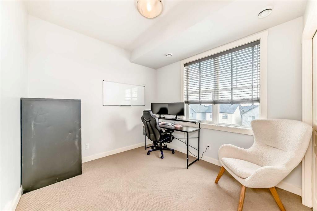 652 Cranford Walk Property Photo 12