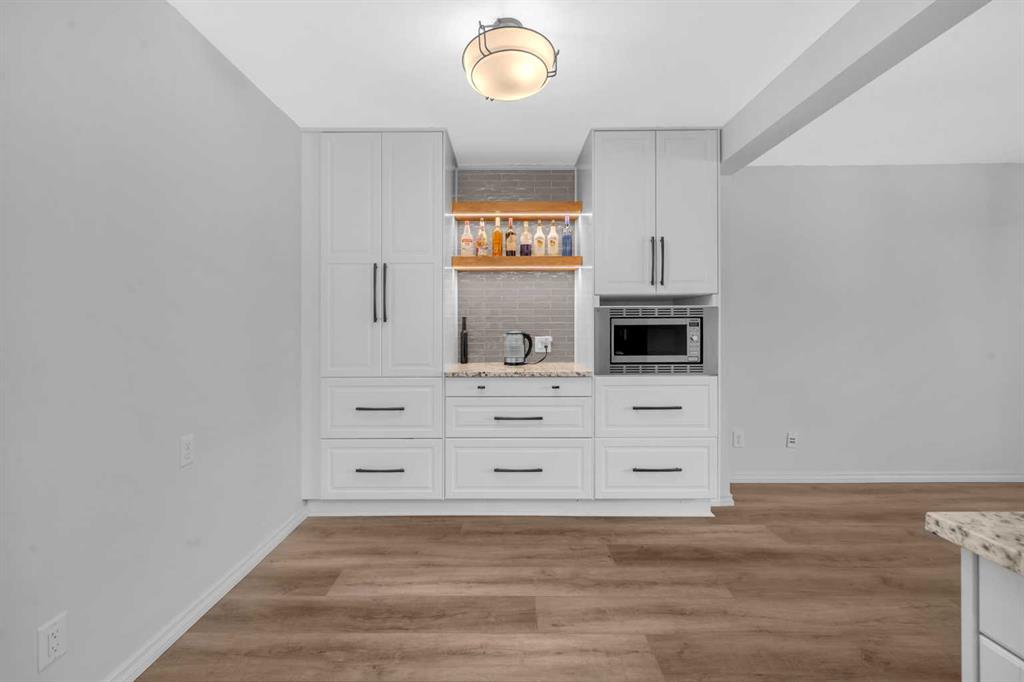 15 Ranch Glen Drive Property Photo 14