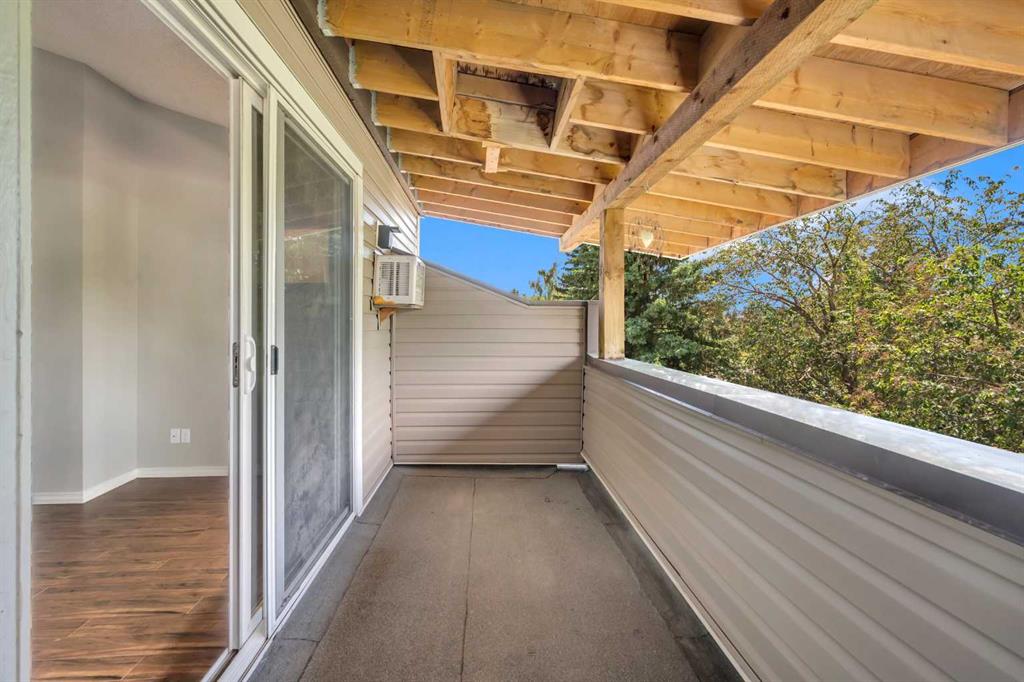 15 Ranch Glen Drive Property Photo 27