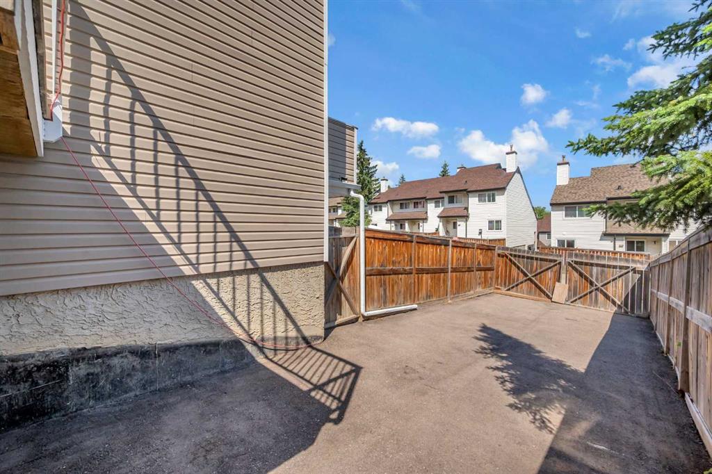 15 Ranch Glen Drive Property Photo 43