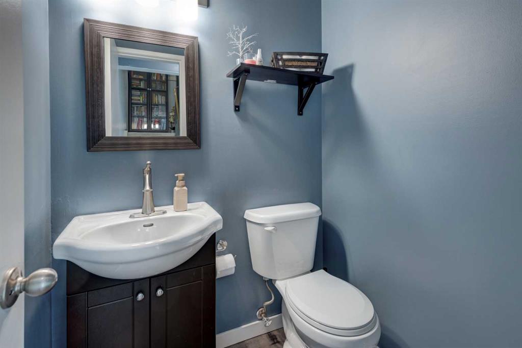 210 86 Avenue 17 Property Photo 15