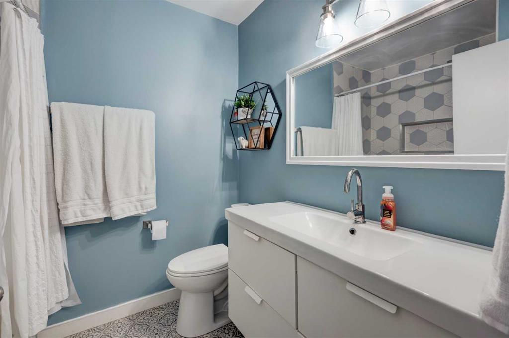 210 86 Avenue 17 Property Photo 24