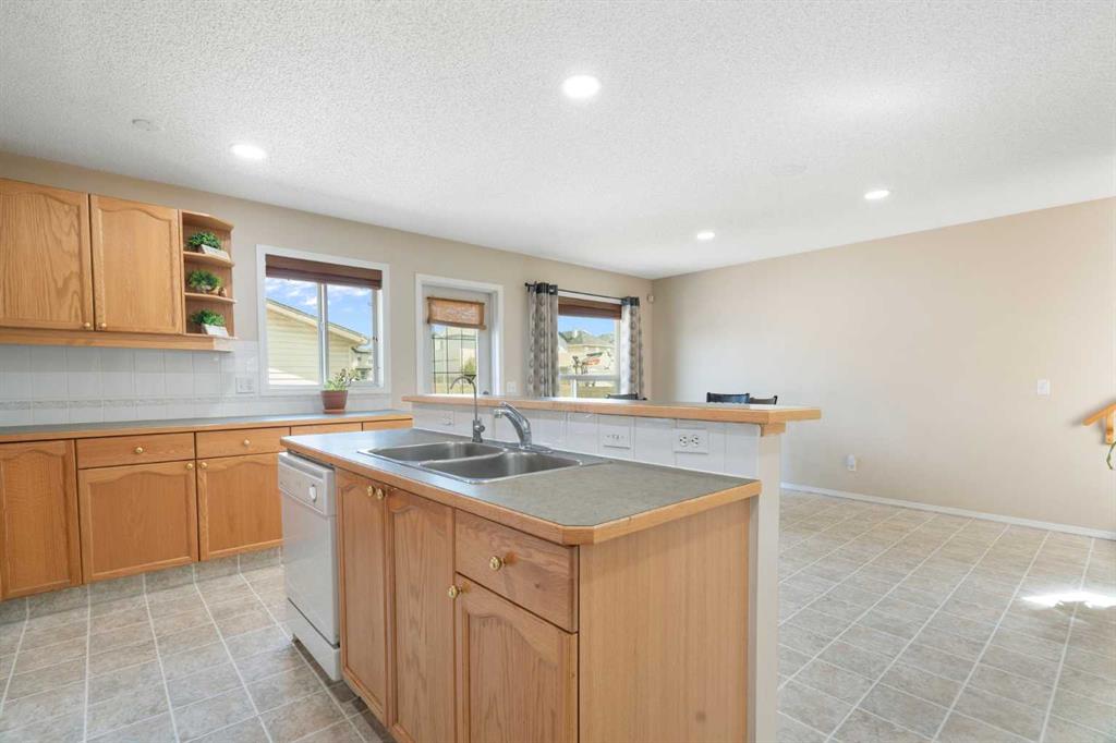 34 Tarington Gardens Property Photo 14