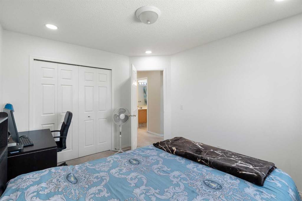 34 Tarington Gardens Property Photo 20