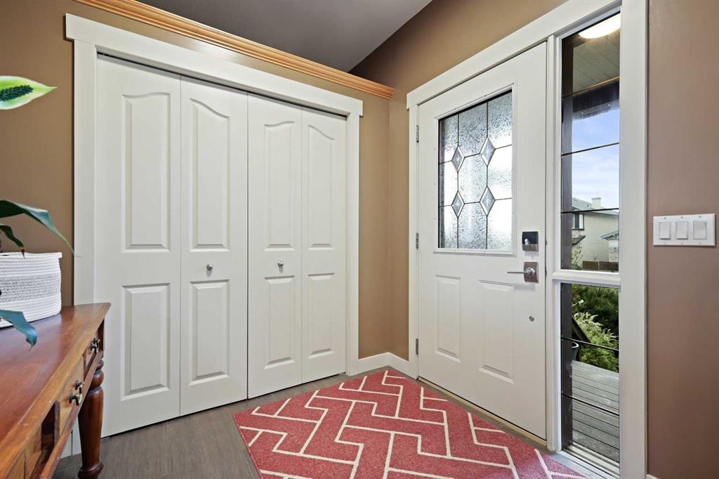 11 Springbank Mount Property Photo 4