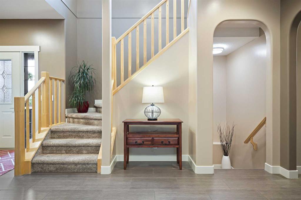 11 Springbank Mount Property Photo 30