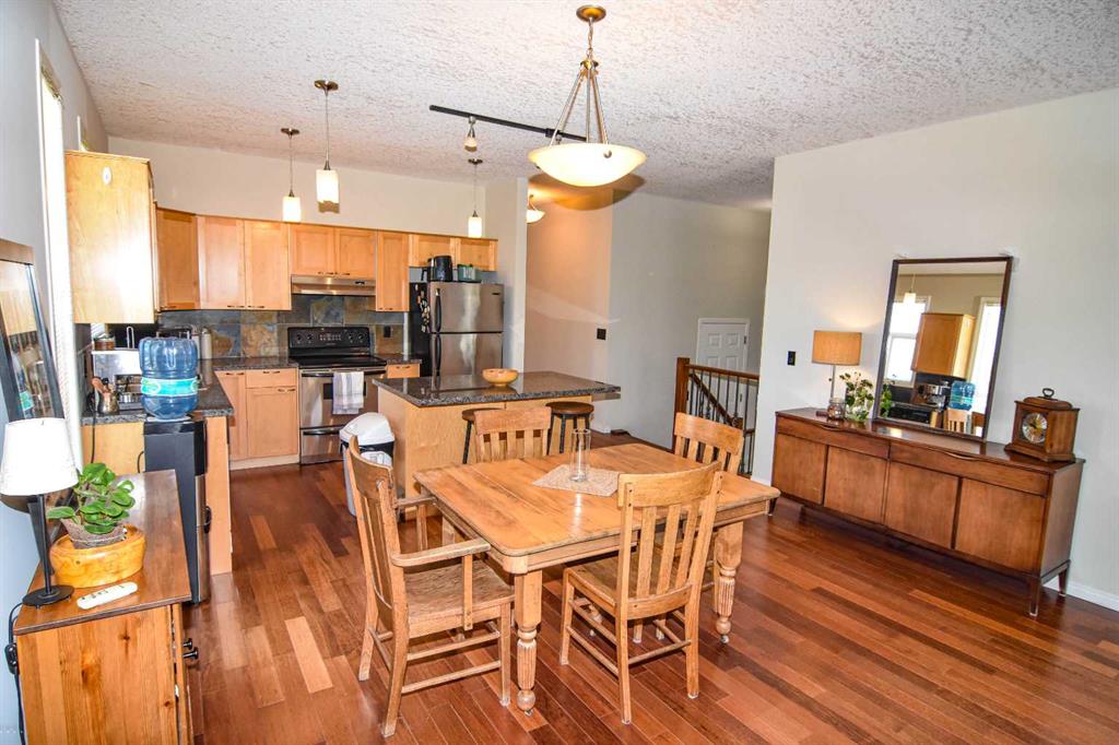 8 Van Horn Court Property Photo 13