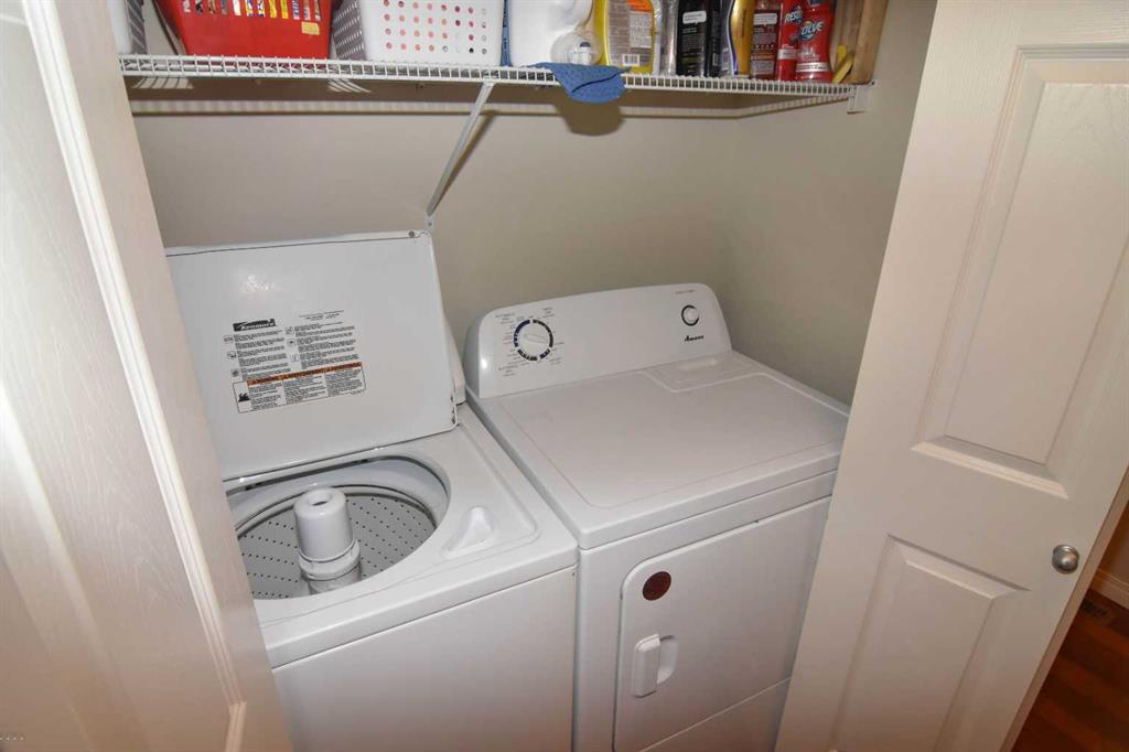 8 Van Horn Court Property Photo 15