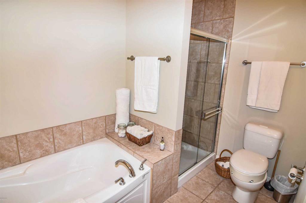 8 Van Horn Court Property Photo 21