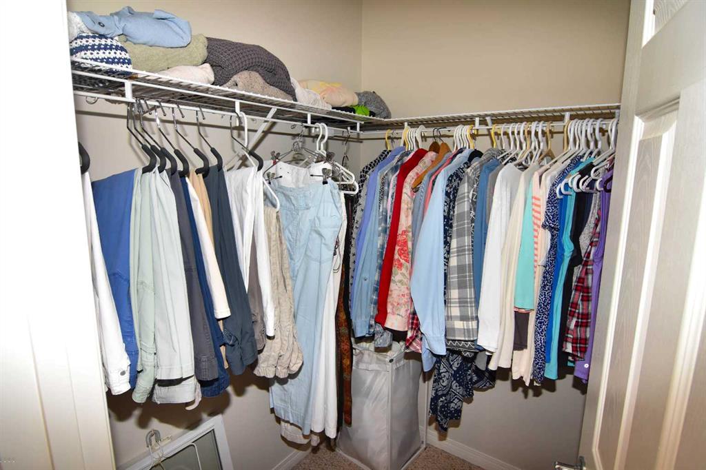 8 Van Horn Court Property Photo 23