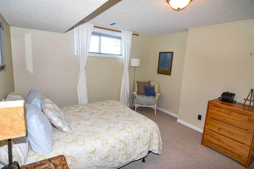 8 Van Horn Court Property Photo 27
