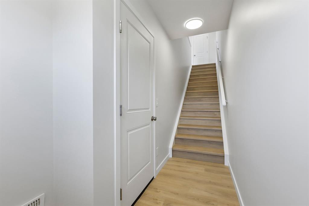 14 Park Lane Property Photo 3