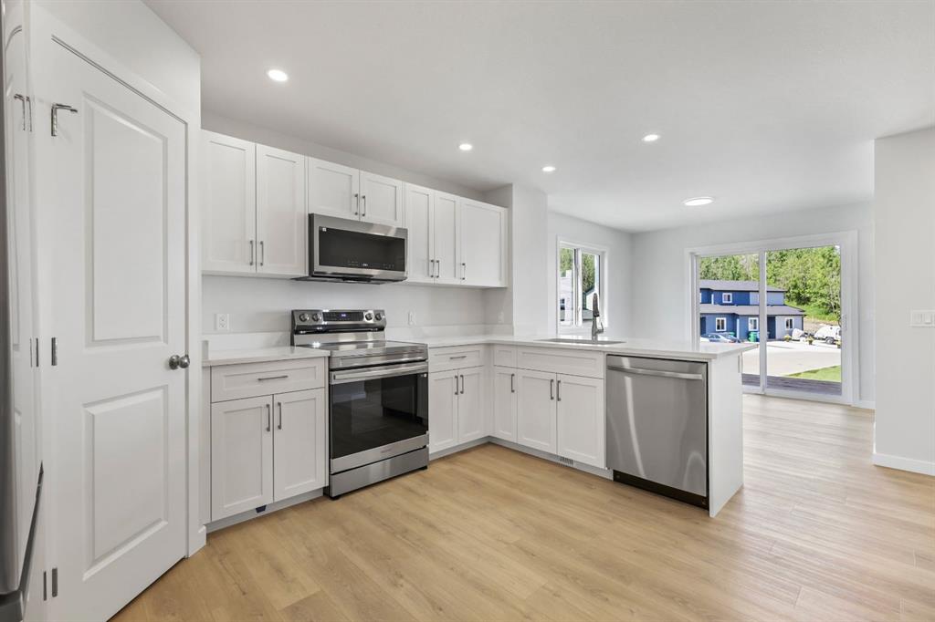 14 Park Lane Property Photo 11