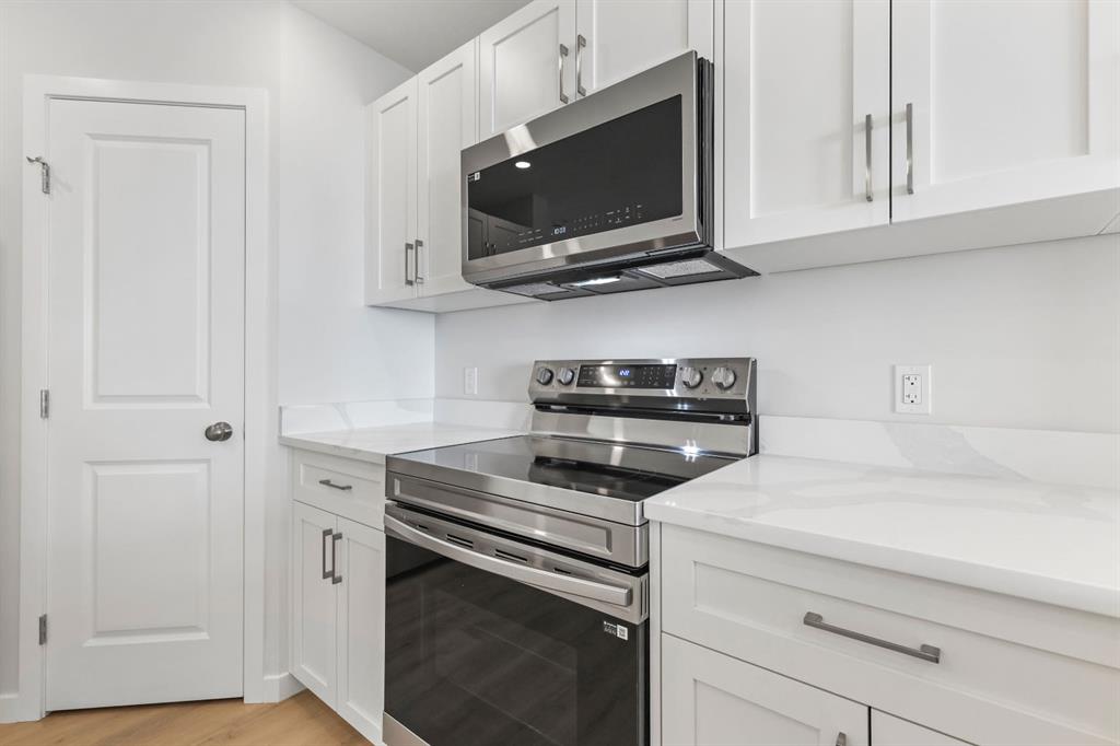 14 Park Lane Property Photo 13