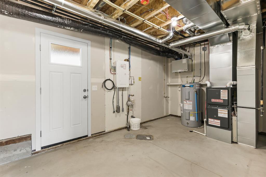 14 Park Lane Property Photo 24